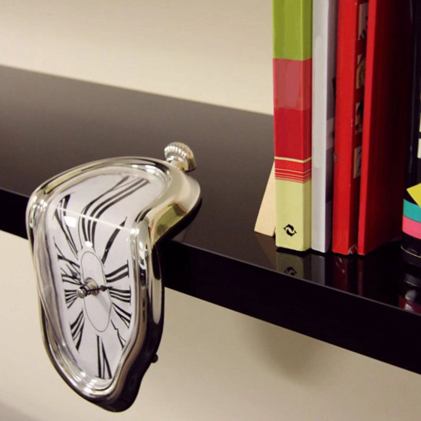 Creative Surreal Melting Distorted Wall Clocks Surrealist Salvador Dali Style Wall Home Garden Mute Clock Desktop Decororation